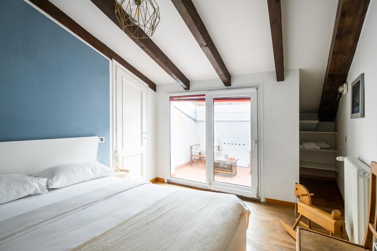 Loft Con 2 Terrazzi Nei Pressi Della Johns Hopkins University Bologna Bagian luar foto