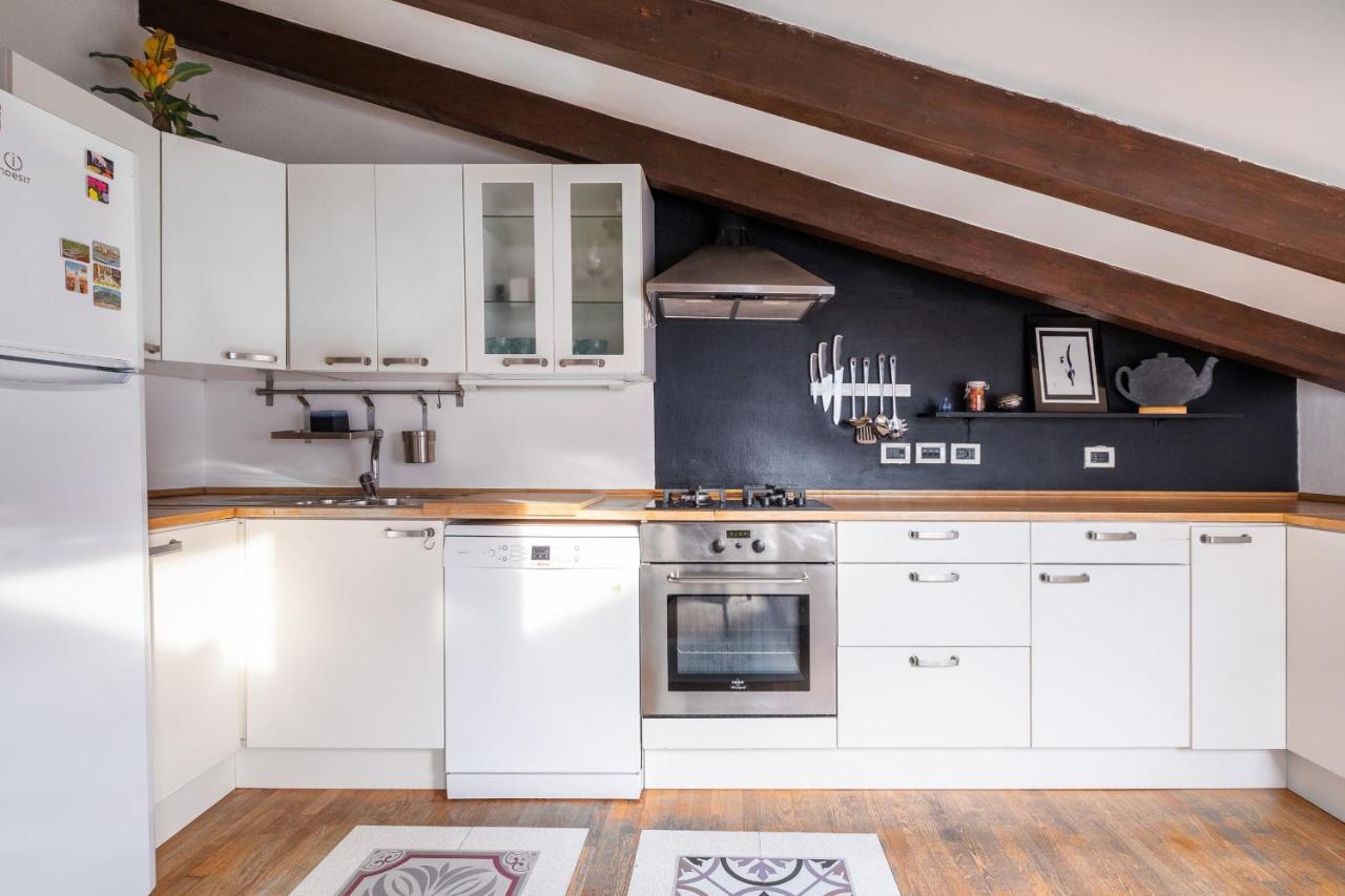 Loft Con 2 Terrazzi Nei Pressi Della Johns Hopkins University Bologna Bagian luar foto